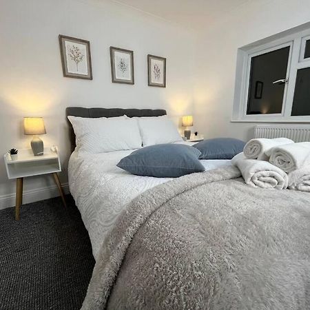 Апартаменти Modern & Stylish Haven In Heart Of Лондон Екстер'єр фото