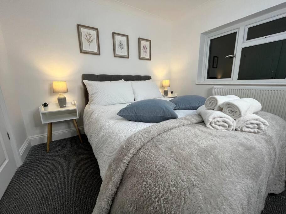 Апартаменти Modern & Stylish Haven In Heart Of Лондон Екстер'єр фото